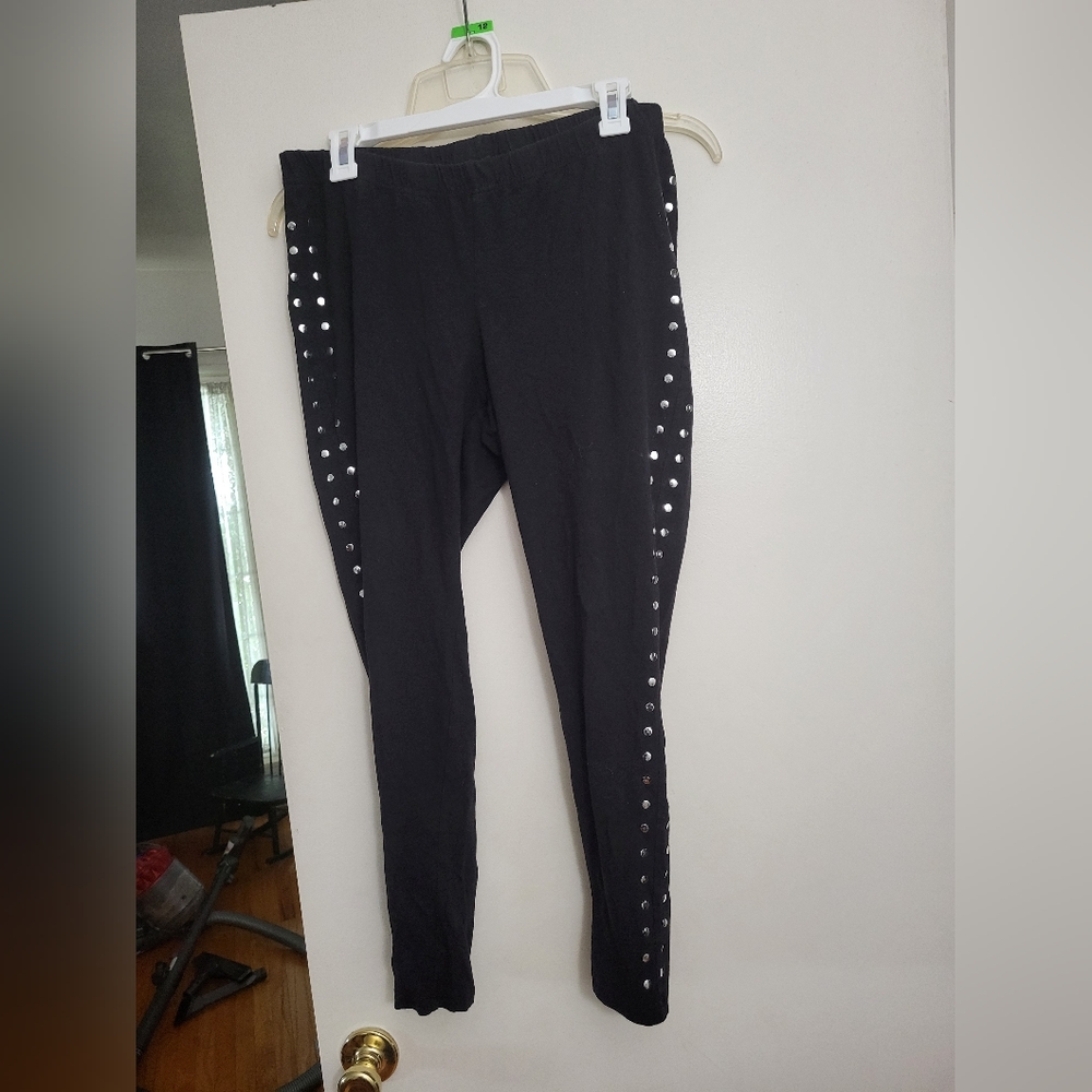 Torrid cotton leggings with metal embellishments